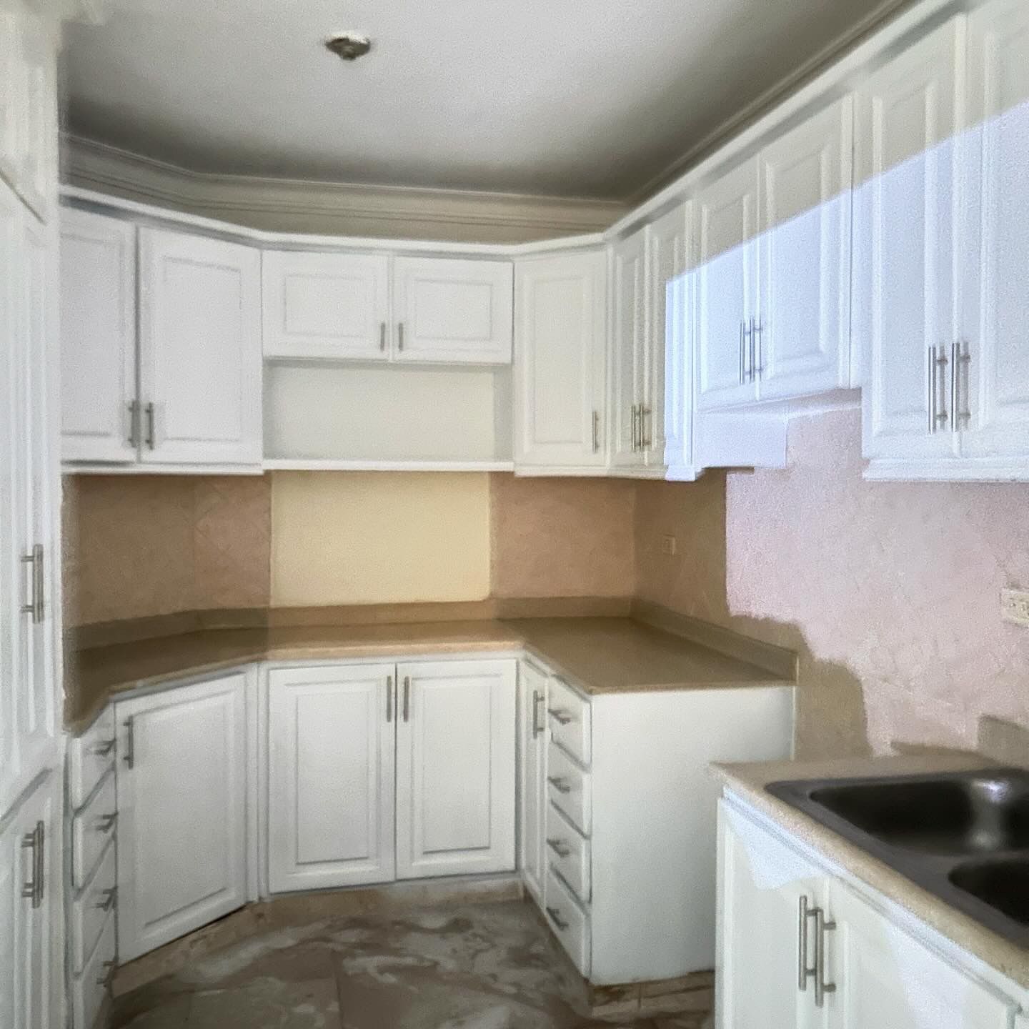 apartamentos - Alquiler de Apartamento en el Millon Primer piso 2