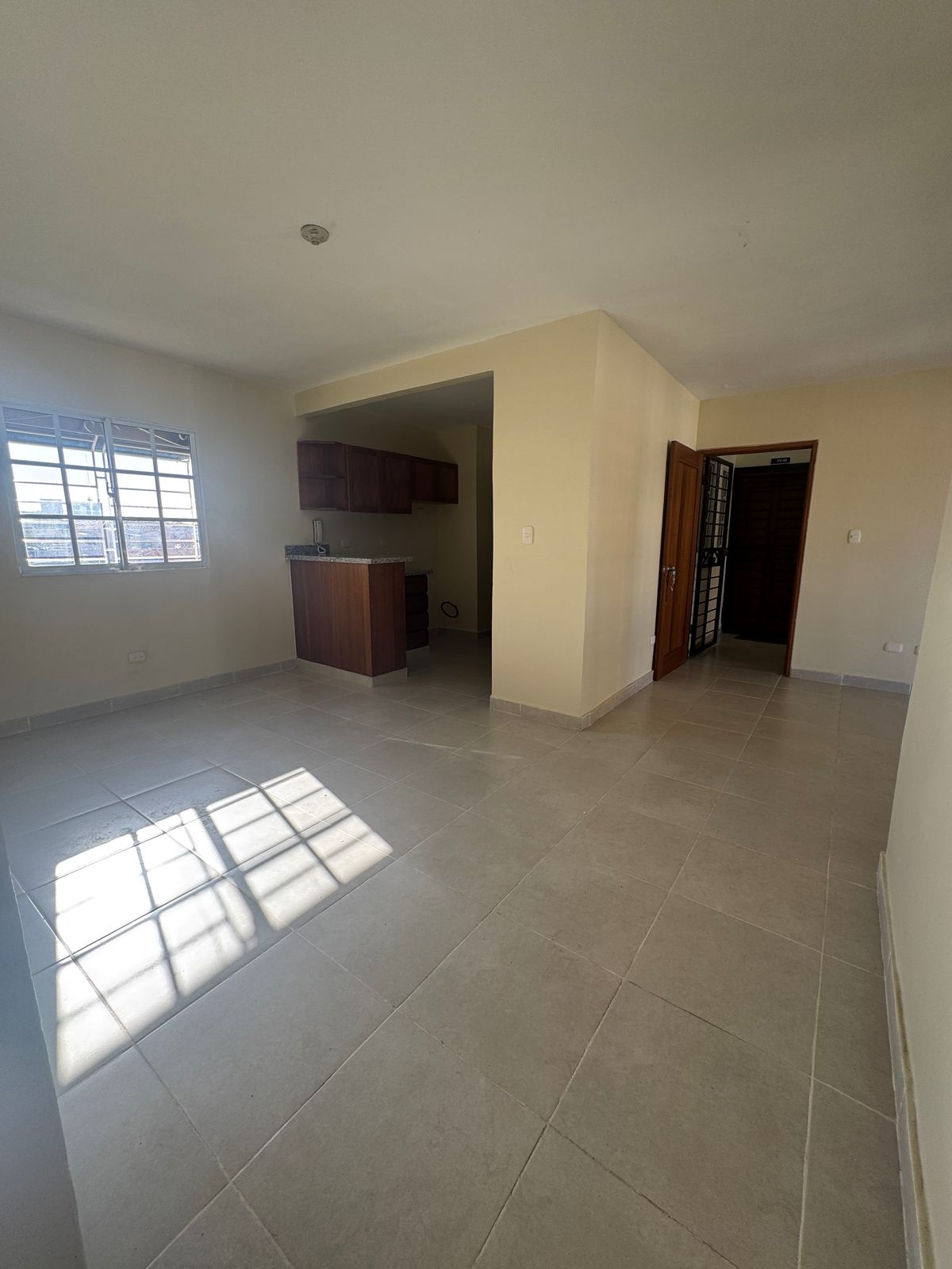 apartamentos - SE ALQUILA APARTAMENTO UBICADO EN LAS PALMERAS SDE 3