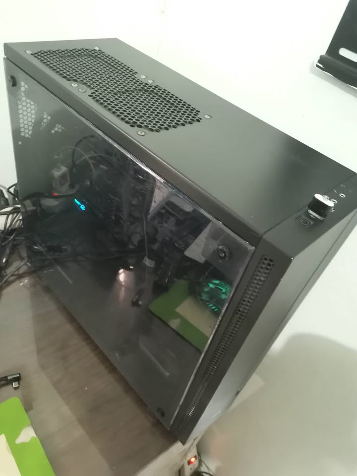 computadoras y laptops - Desktop Pc 8GbV 64GBram 1TB Ryzen 7 6Cores
