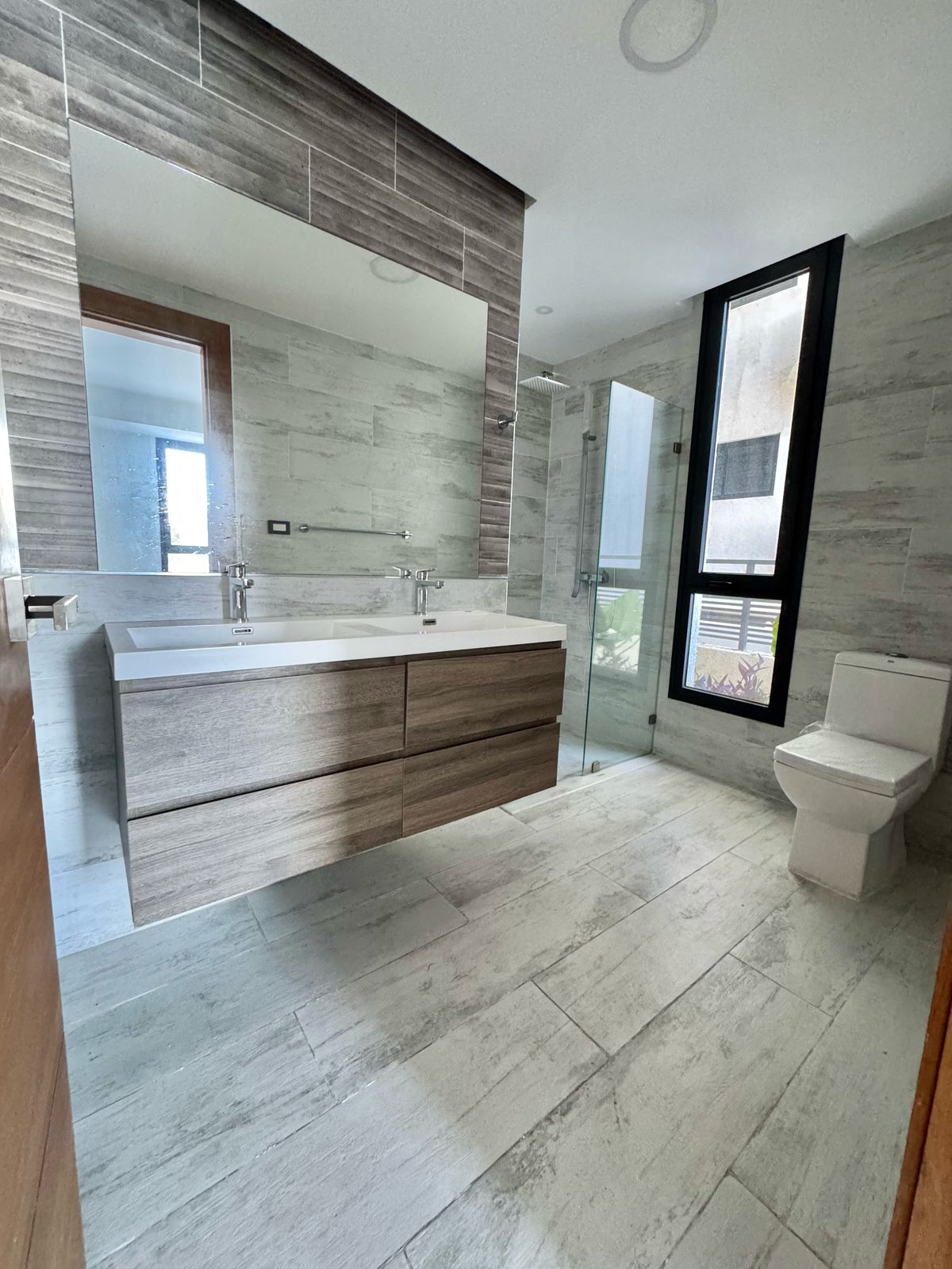 apartamentos - Apartamento en Venta y Alquiler BELLA VISTA SUR 8