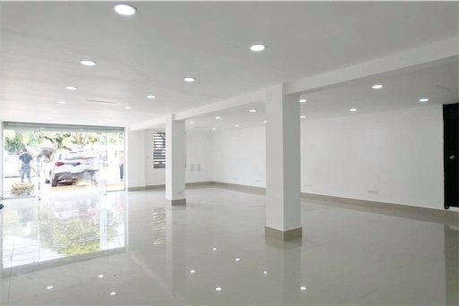 oficinas y locales comerciales - De oportunidad local en bella vista 2