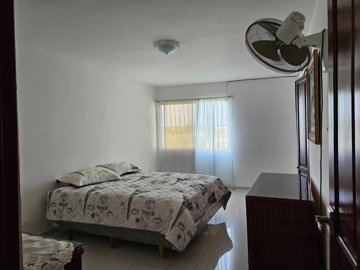 apartamentos - Apartamento estilo clasico totalmente amueblado de tres habitaciones 2