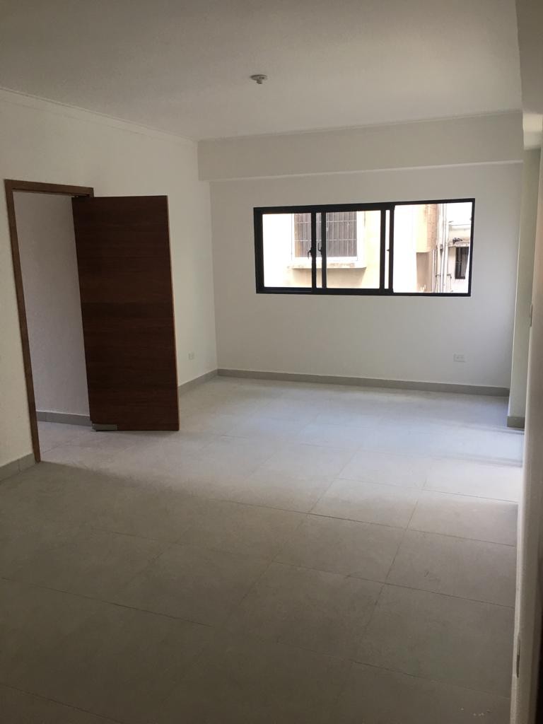 apartamentos - Alquiler Apartamento de 2 Habitaciones, Avenida Pasteur, Gazcue, Santo Domingo 2