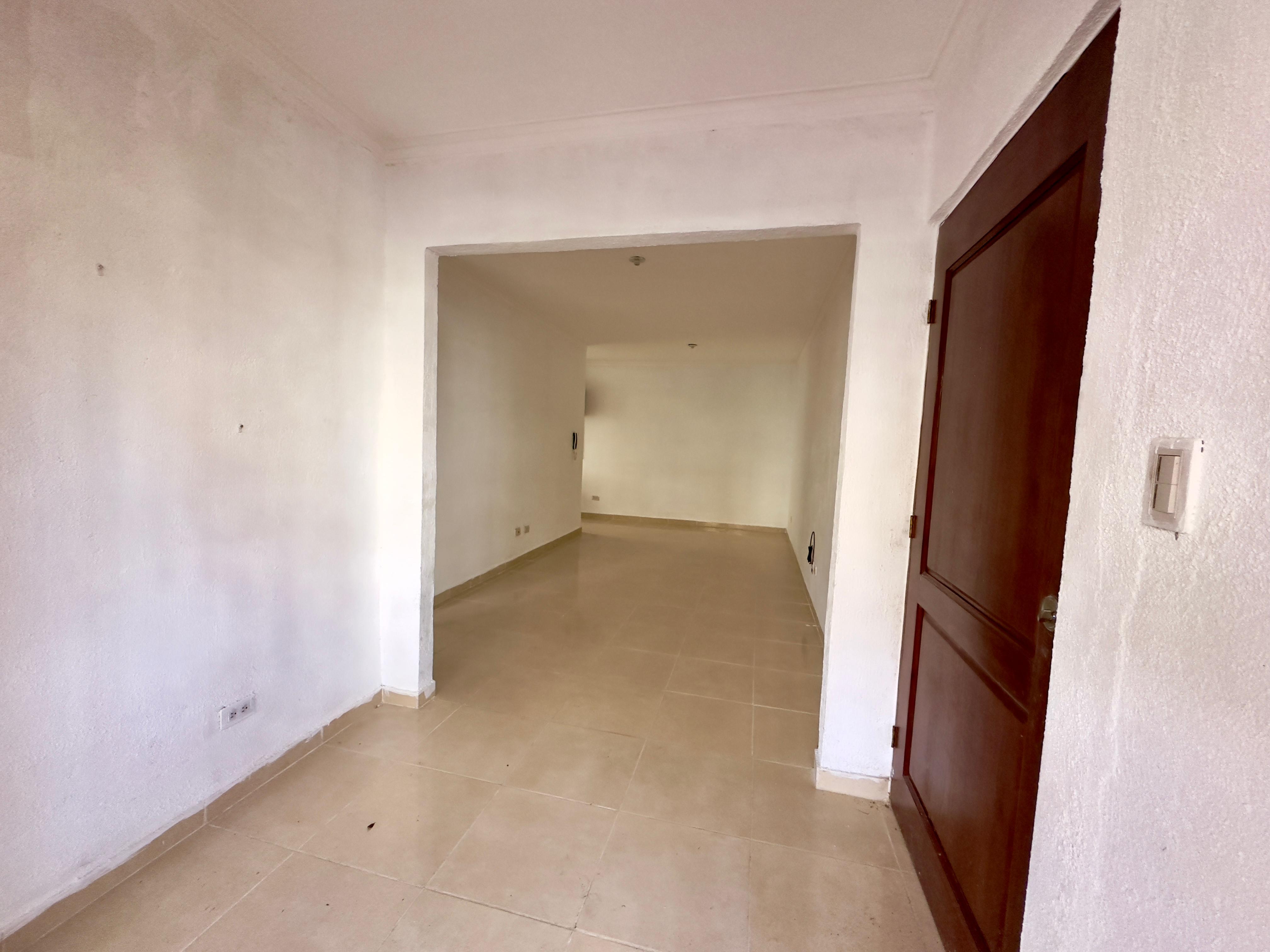 apartamentos - Vendo apto en Juan Rafael, en la Jacobo Majluta 6
