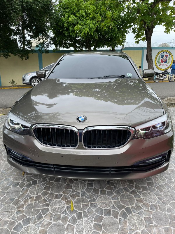 carros - Bmw 530ix 2017 0