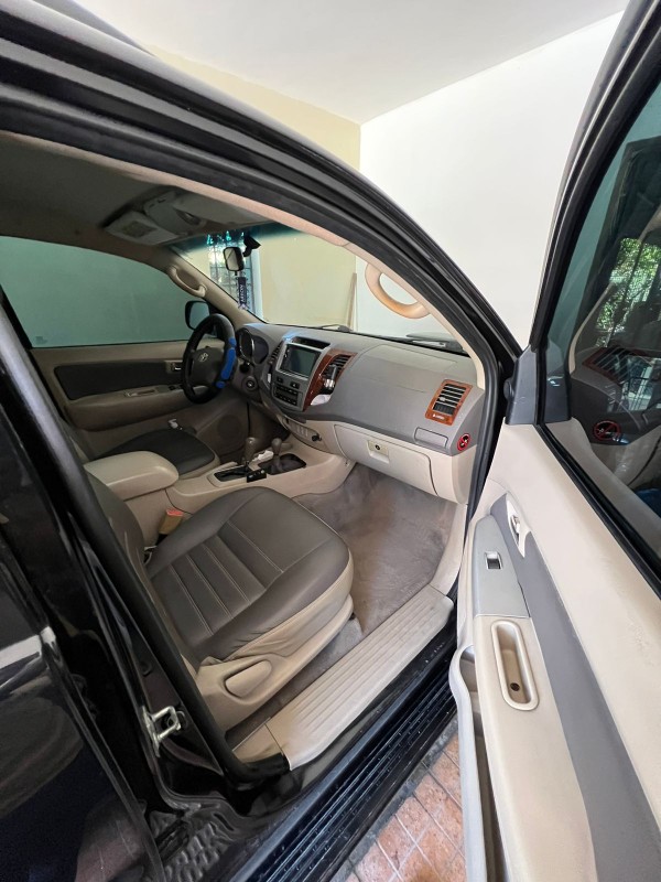 jeepetas y camionetas - Toyota fortuner 2008 1