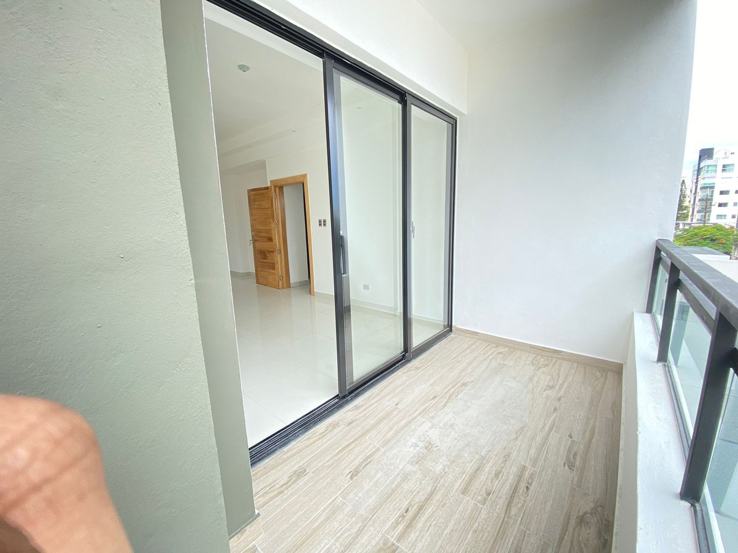 apartamentos - ‼Alquilo apartamento NUEVO en MIRADOR NORTE ‼

145 metros 
3  habitaciones.
3.5  3