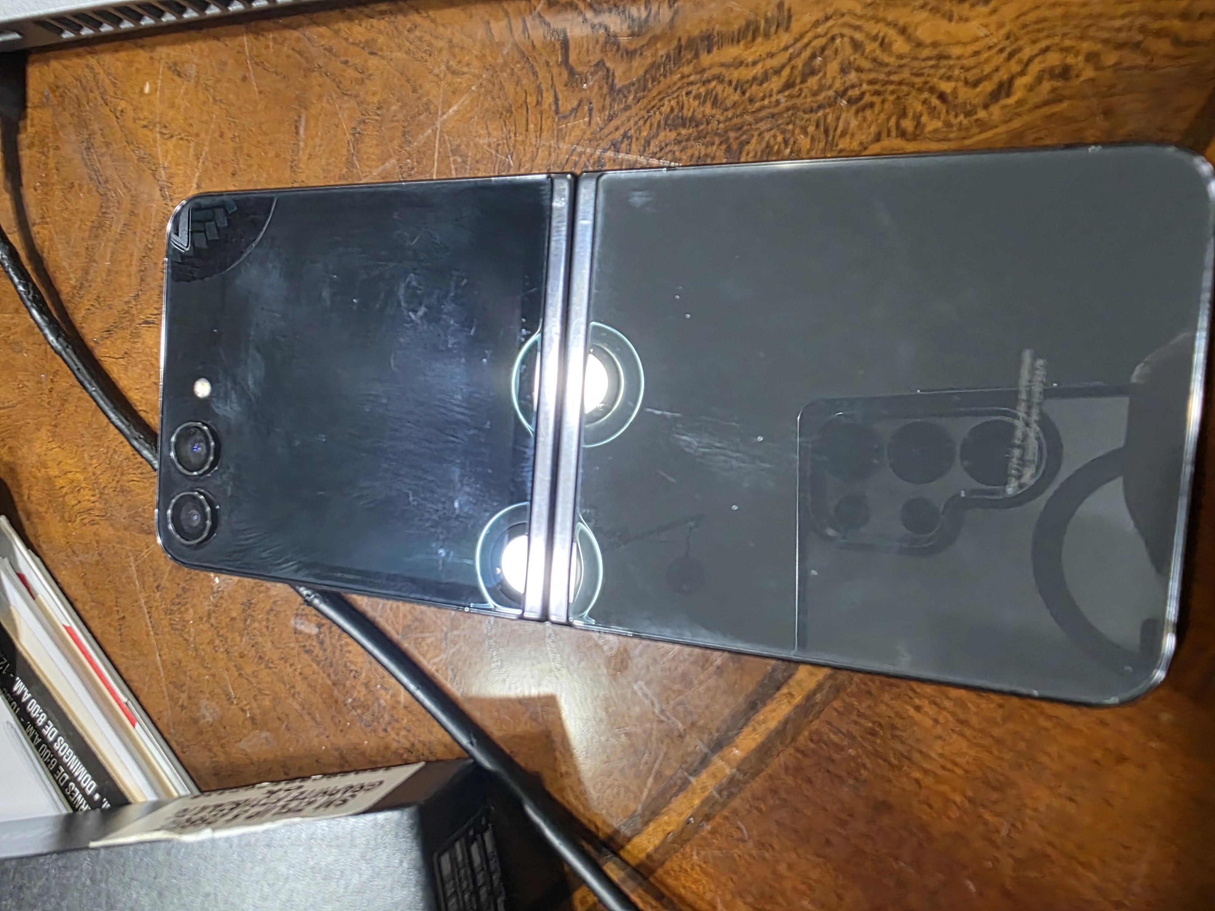celulares y tabletas - Vendo mi Galaxy ZFlip 5 1