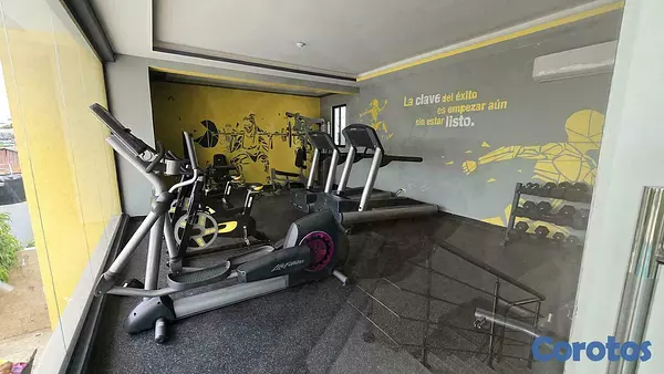 apartamentos - APARTAMENTO 2DO NIVEL EN TORRE CON PISCINA Y GYM. GURABO 8