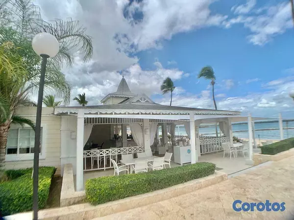 casas vacacionales y villas - Se vende villa a pocos de la playa nueva Romana 5
