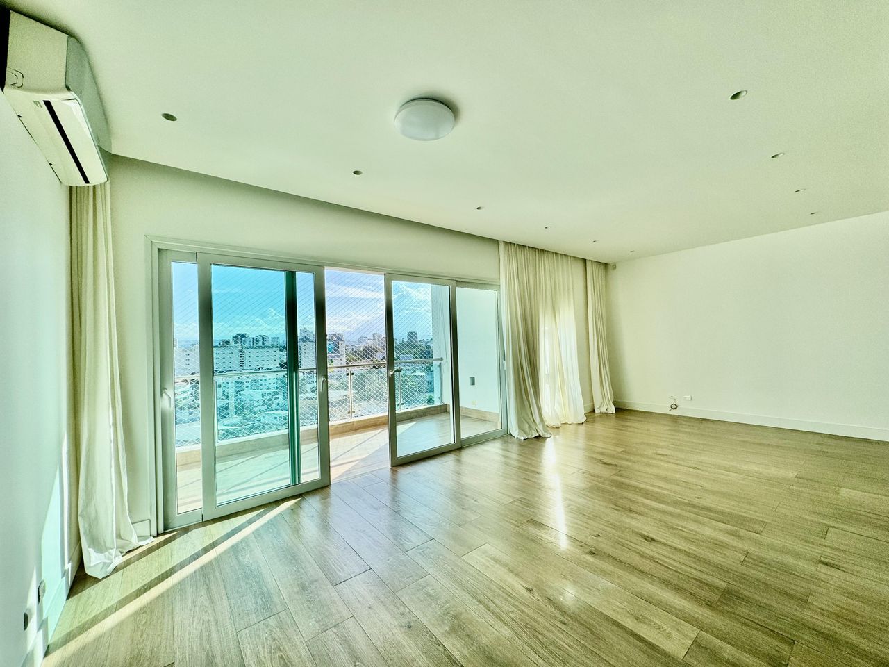 apartamentos - TORRE LINEA BLANCA Y AREA SOCIAL CERROS GURABO 9