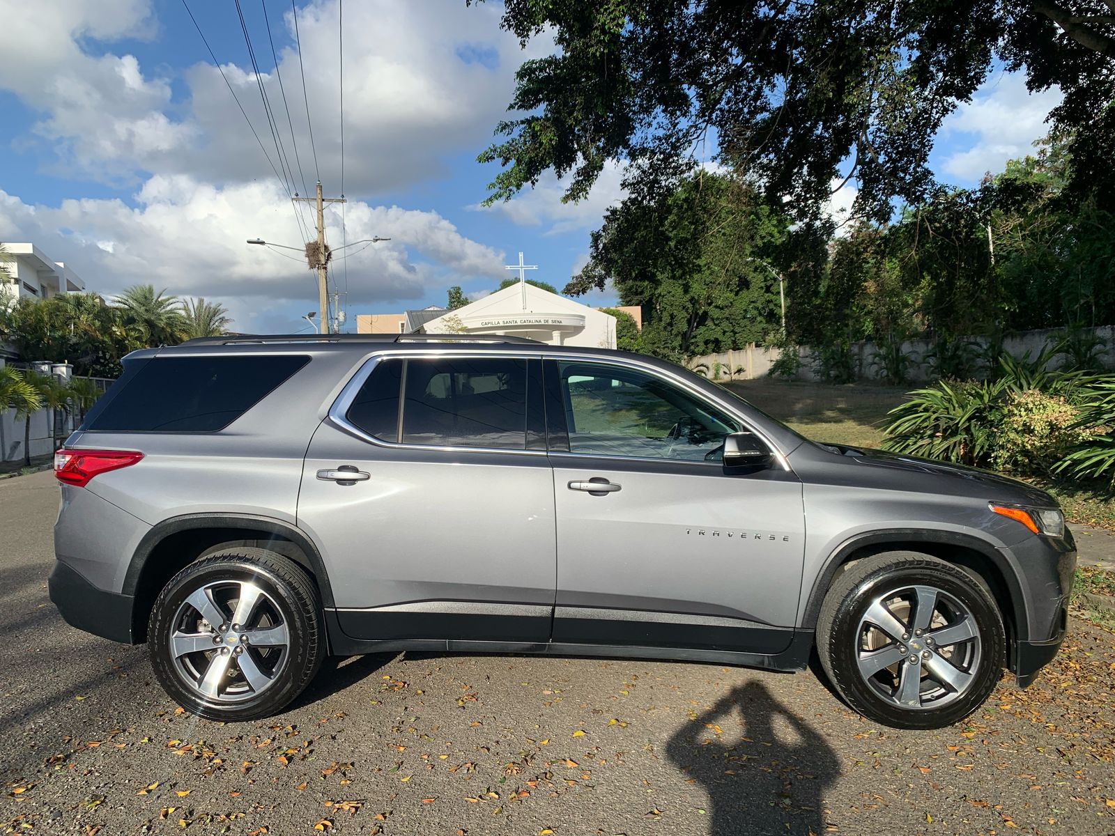 jeepetas y camionetas - chevolet travelse 2019 1