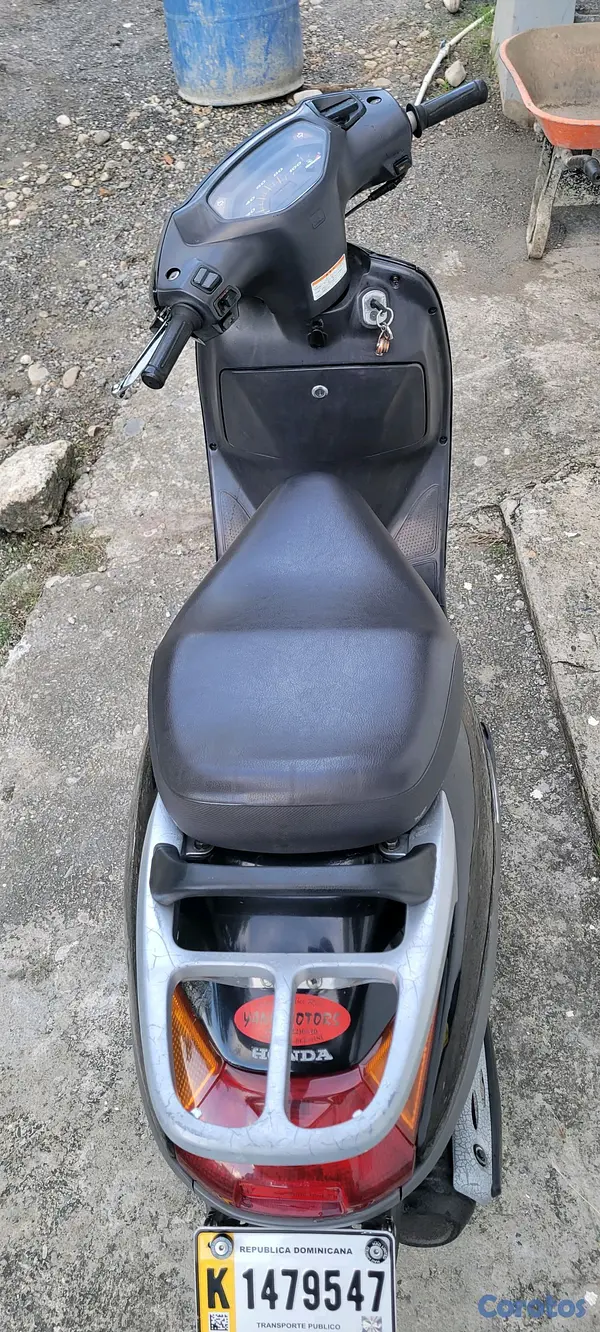 motores y pasolas - Honda lead 100 full óptimas condiciones  4