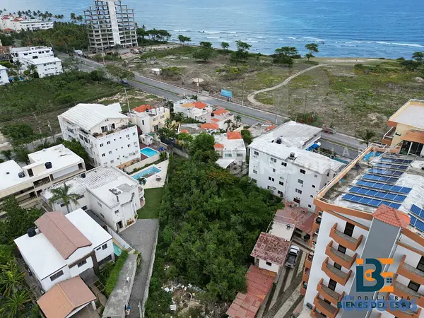 solares y terrenos - VENDE Excelente Solar con 1,024 metros en el CENTR 9