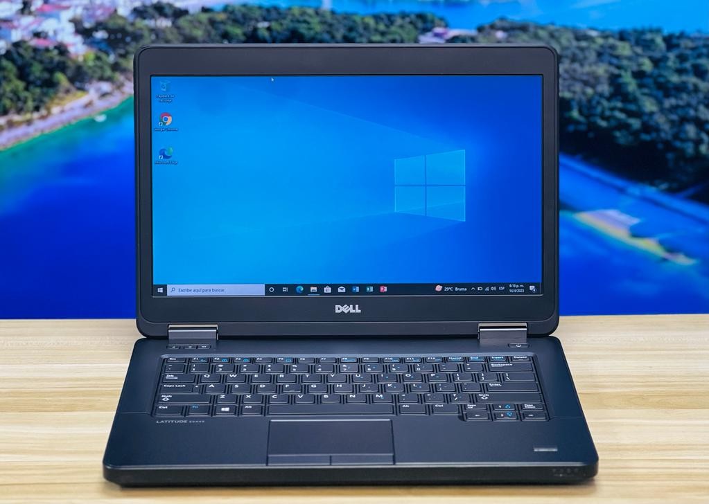 computadoras y laptops - Laptop Dell Latitude E5440  i3 4TA GENE 8GB RAM 128GB SSD 1