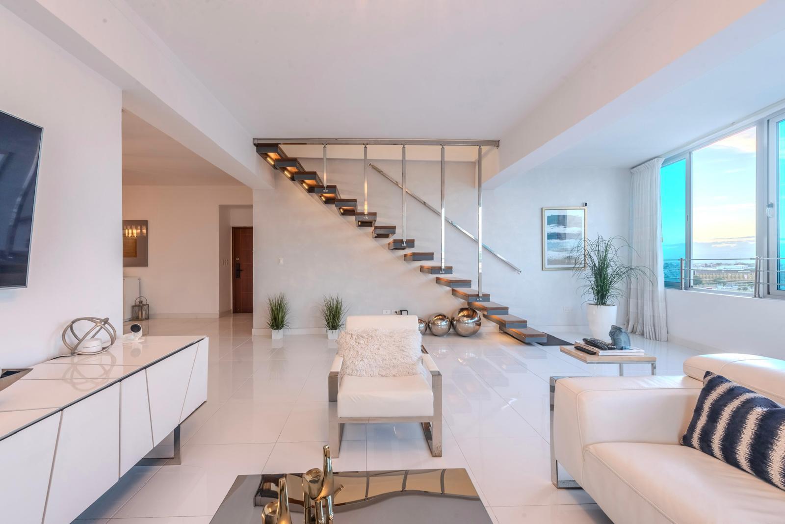 apartamentos - Vendo Penthouse con renacimiento tres hab con baño 0