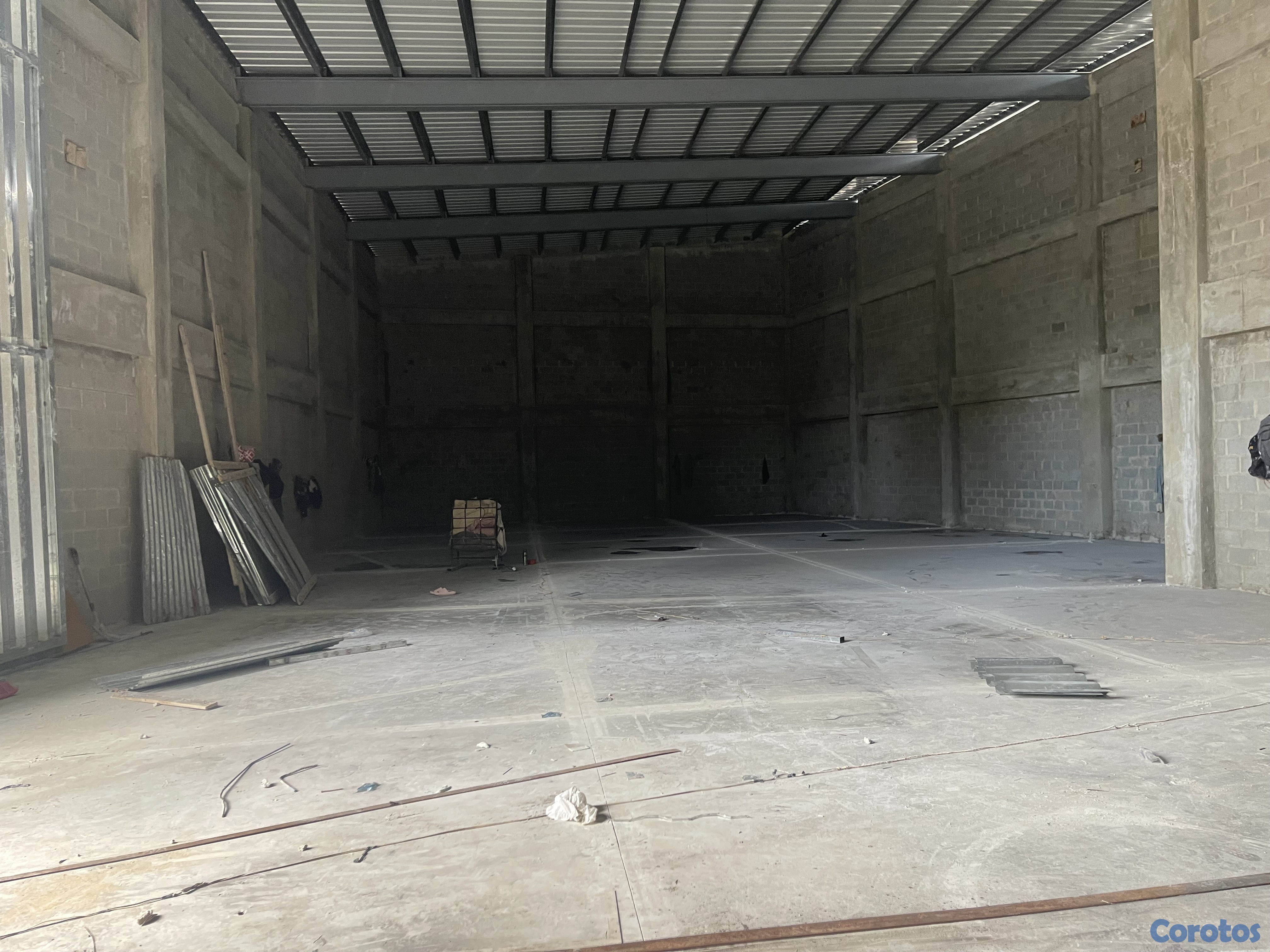 oficinas y locales comerciales - Nave en alquiler  3