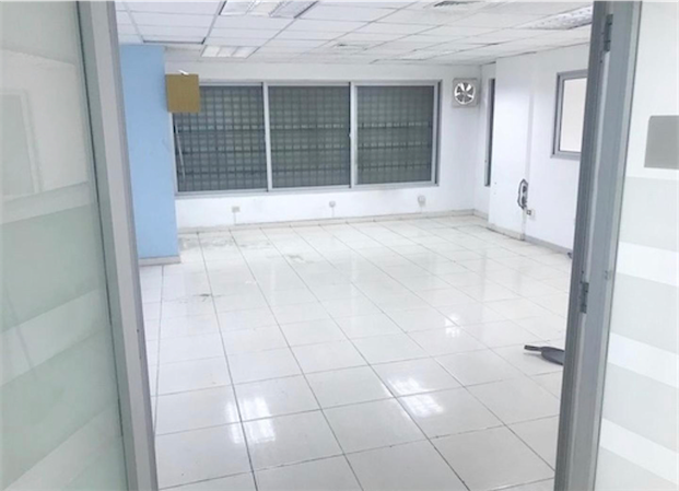 oficinas y locales comerciales - Local primer nivel zona comercial 6