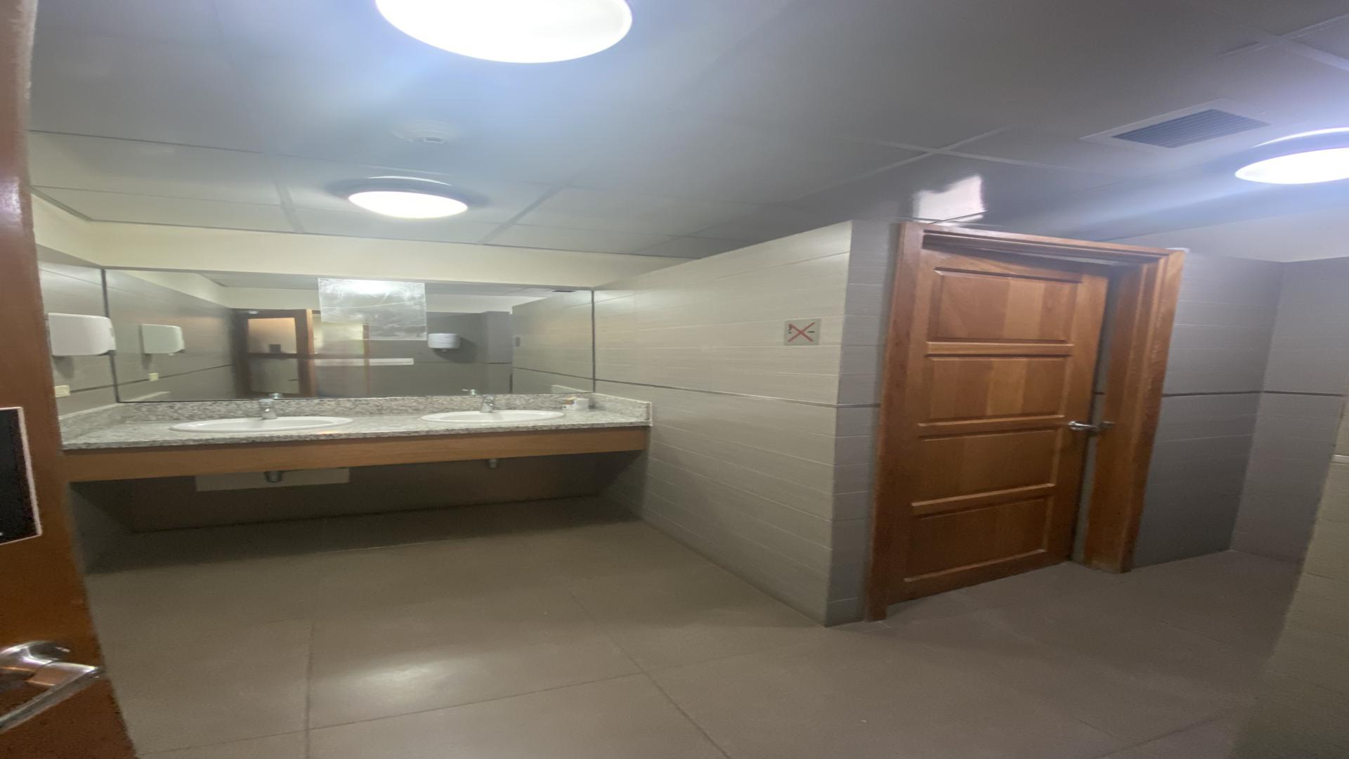 oficinas y locales comerciales - 379 METROS EN ALQUILER IDEAL PARA CALL CENTER-EVARISTO 3
