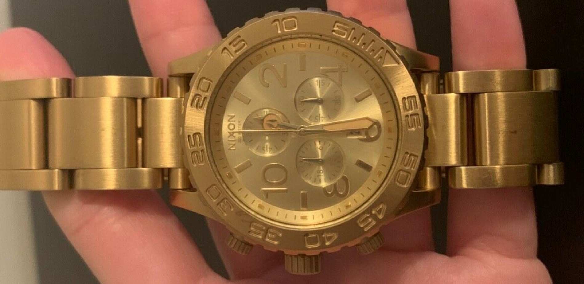 joyas, relojes y accesorios - Reloj NIXON 100% Original con baño en oro como nuevo 2