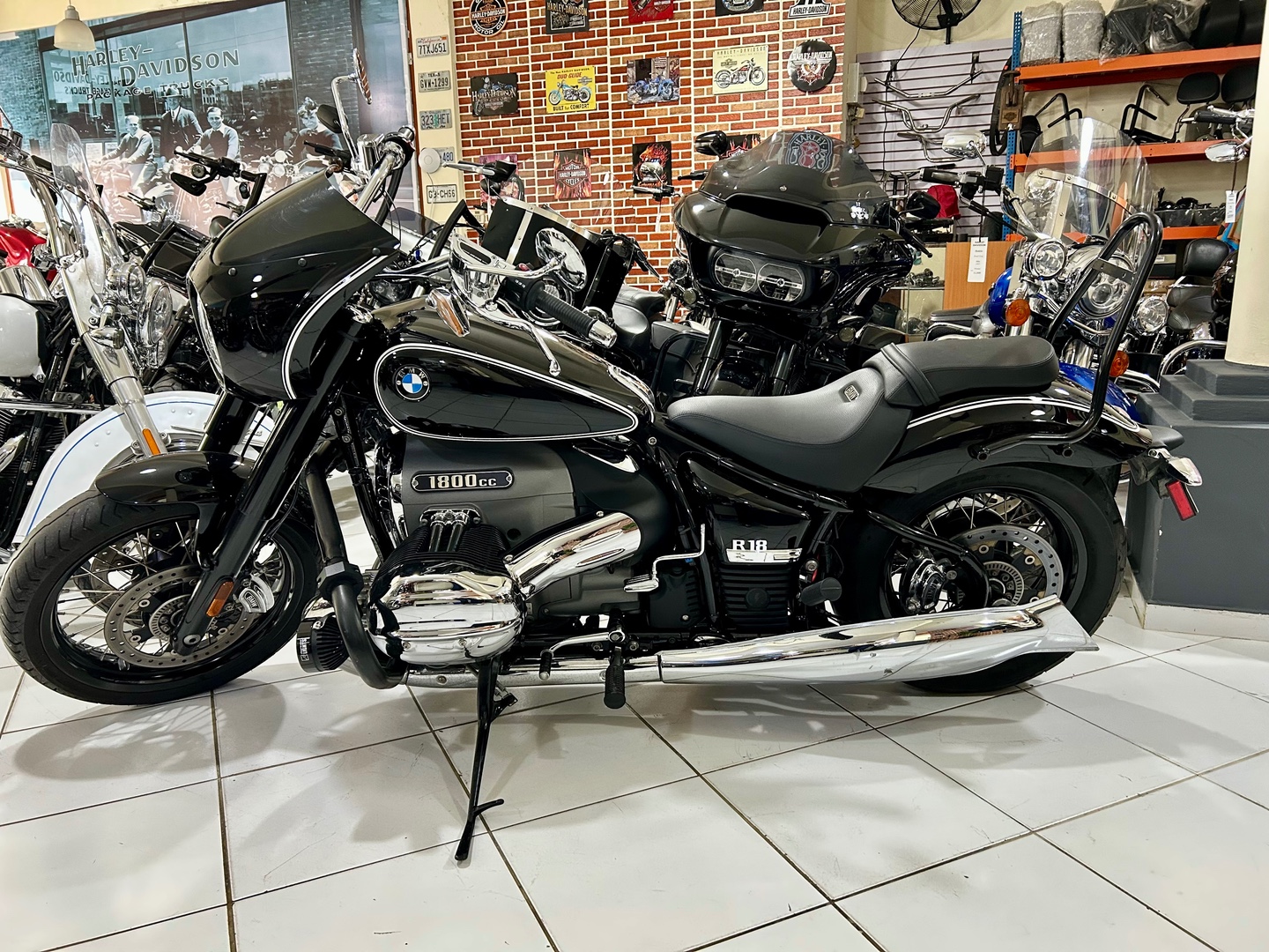 motores y pasolas - BMW R18 año 2021 1
