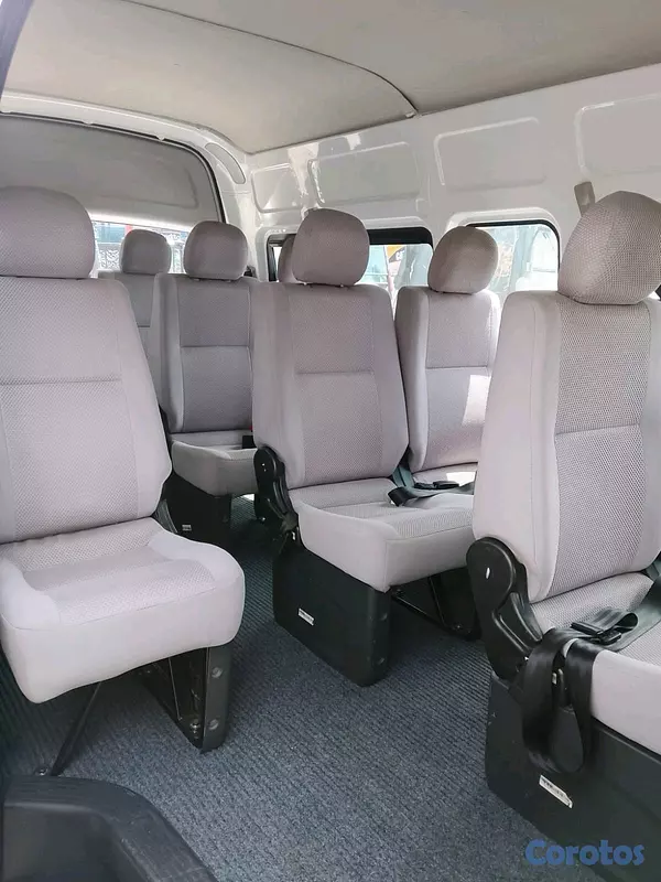 jeepetas y camionetas - minibus foton 2021 6
