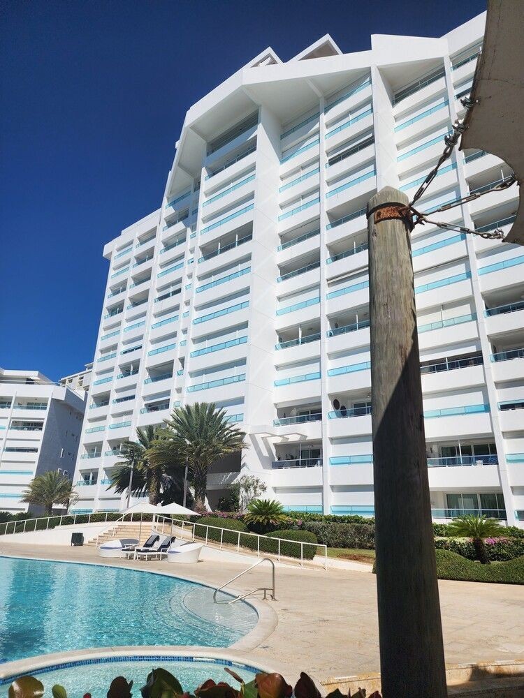 apartamentos - Juan Dolio - Marbella amueblado 4 habitaciones 4.5 banos 2 parqueos