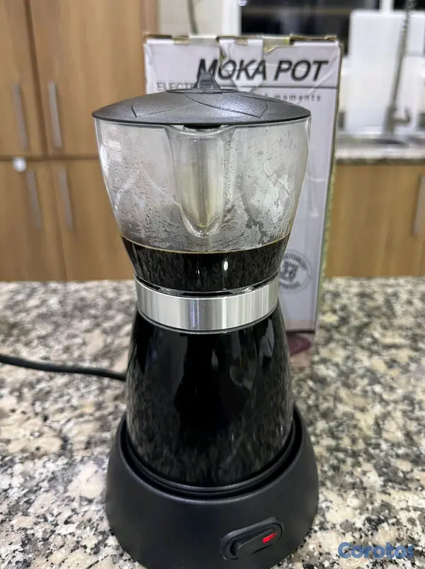 electrodomesticos - ☕ GRECA ELÉCTRICA 6 TAZAS – RD$2,850 3