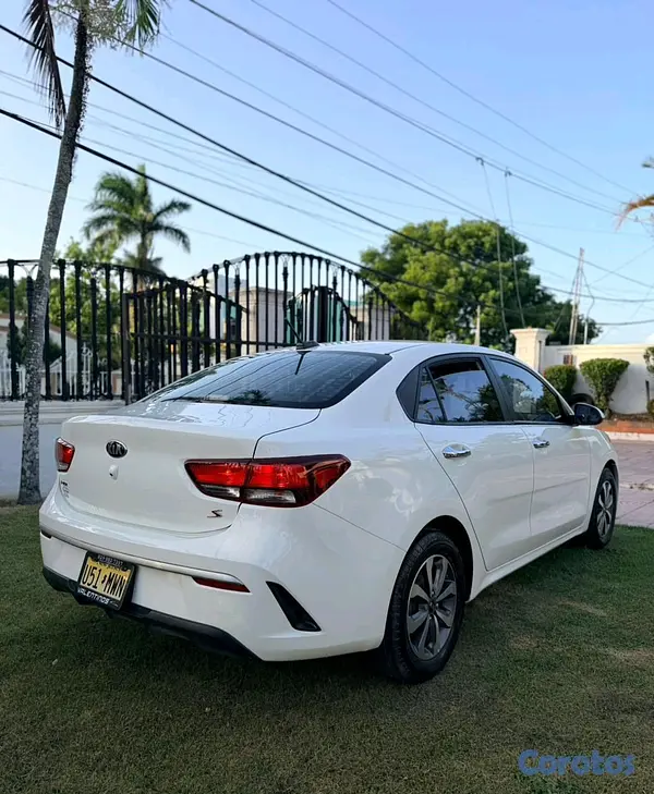 carros - kia rio s 2021 4