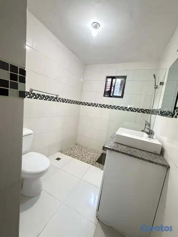 apartamentos - Alquiler Apartamento de 3 Habitaciones, Bella Vist 8