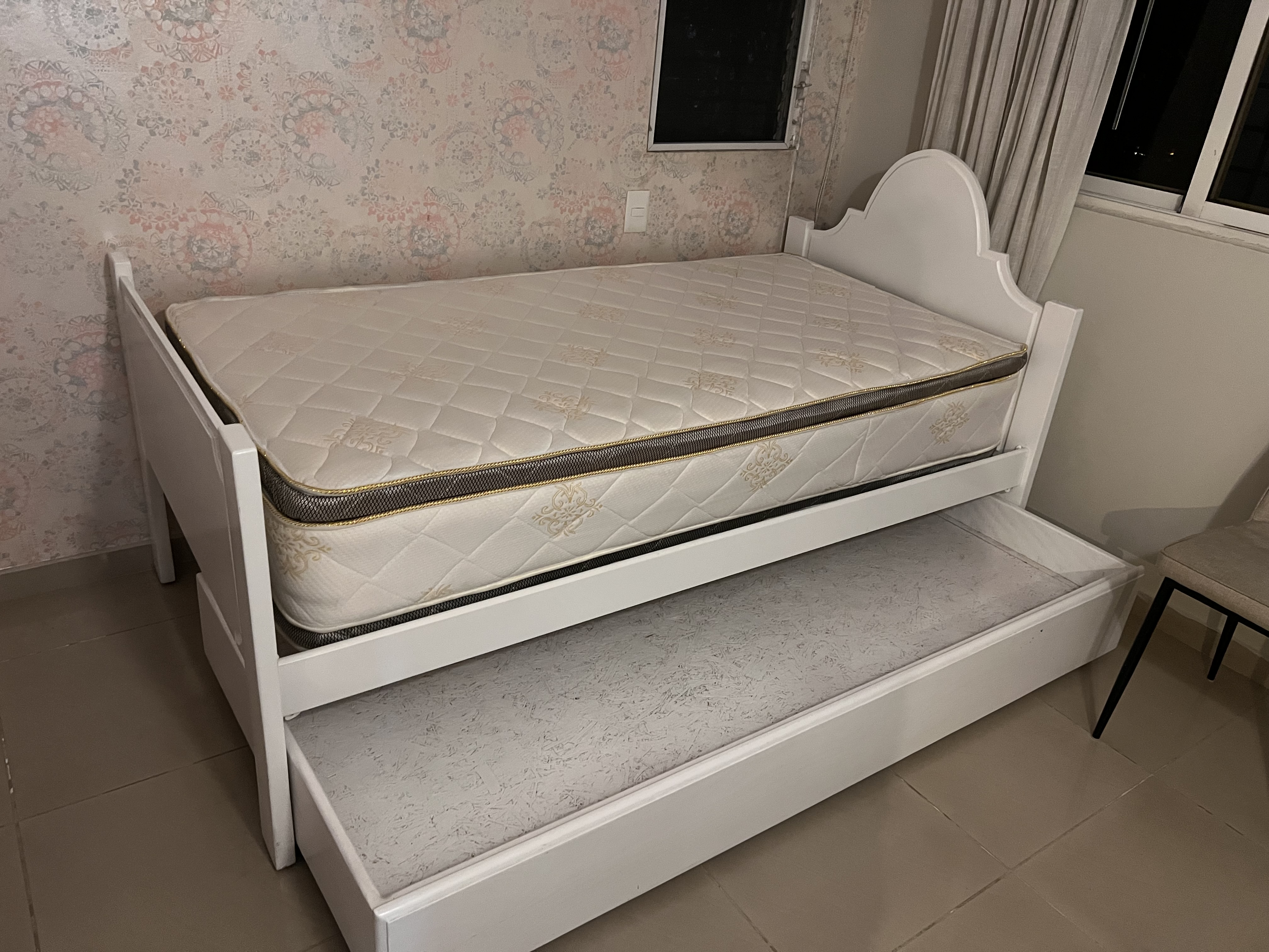 muebles y colchones - Cama Twin doble con colchon