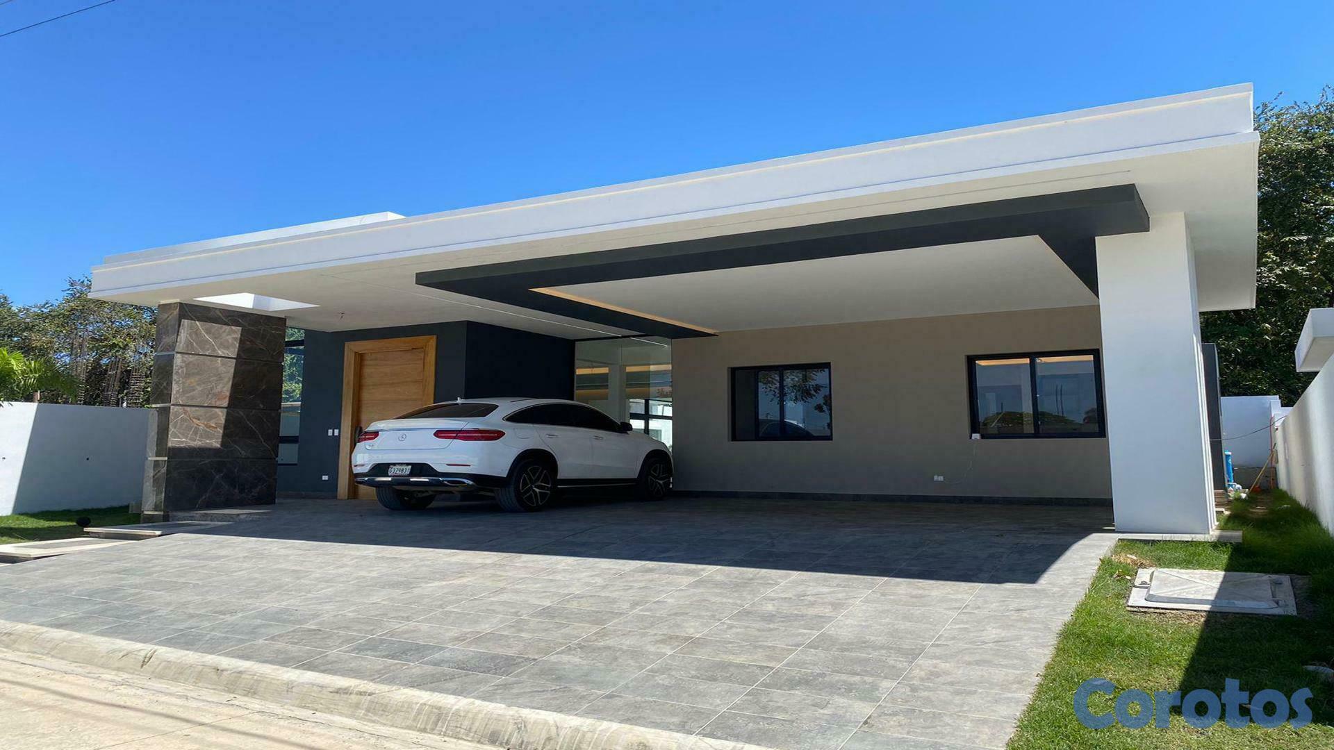 casas - Casa nueva con piscina en residencial privado en Gurabo 1