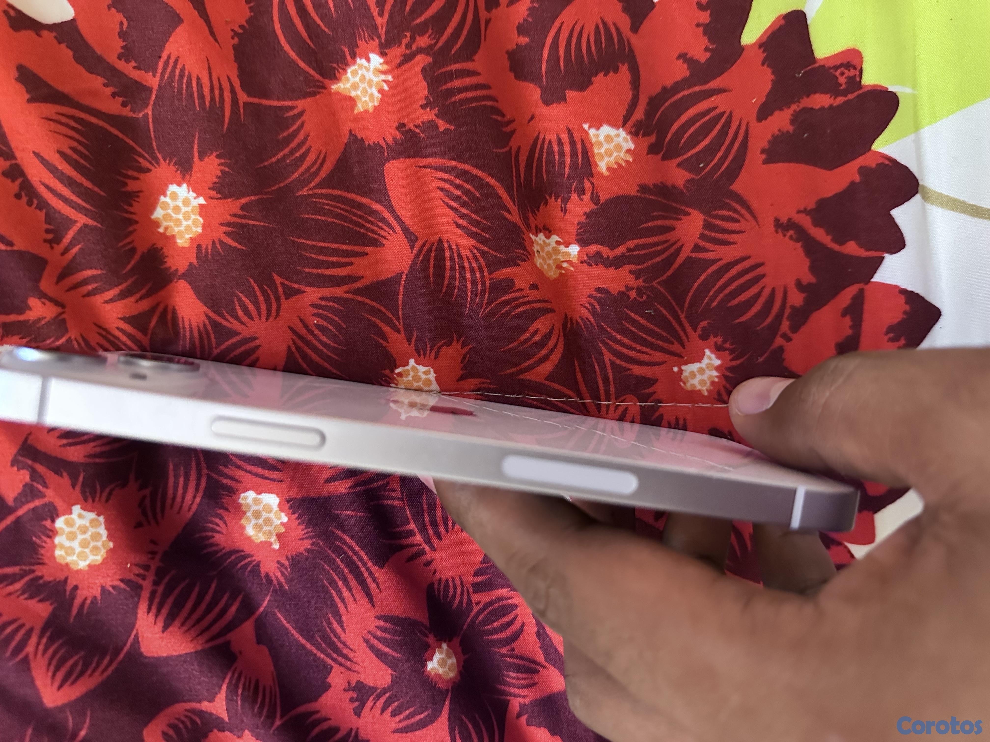 celulares y tabletas - IPhone 14 plus 2