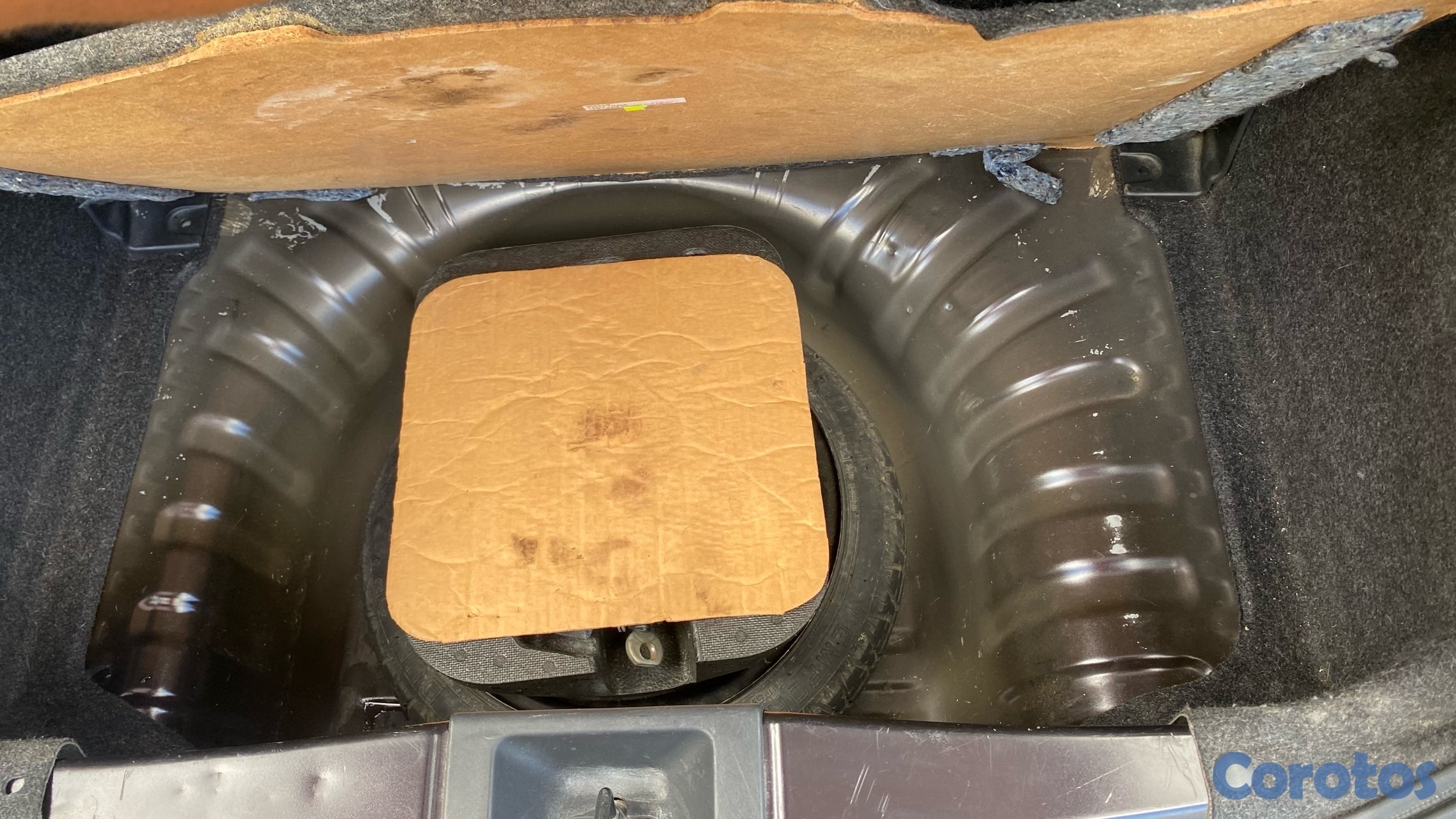 carros - Nissan march  7