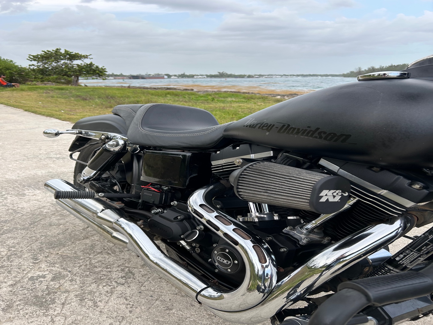 motores y pasolas - Harley Davidson Fat Bob año 2017 6