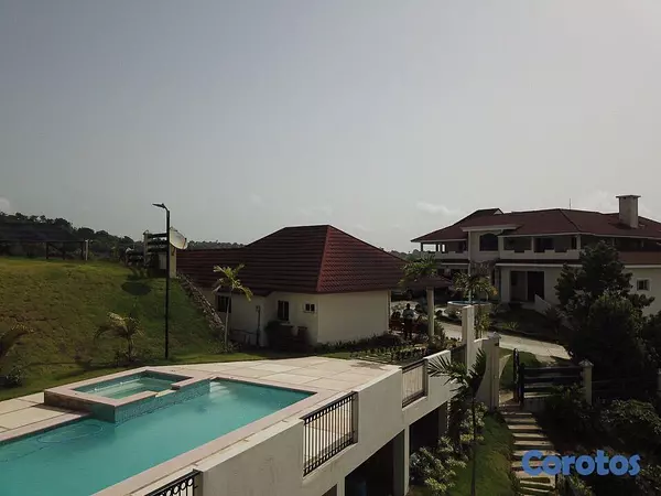 casas vacacionales y villas - Villa Mansion en Hatillo Jarabacoa 7