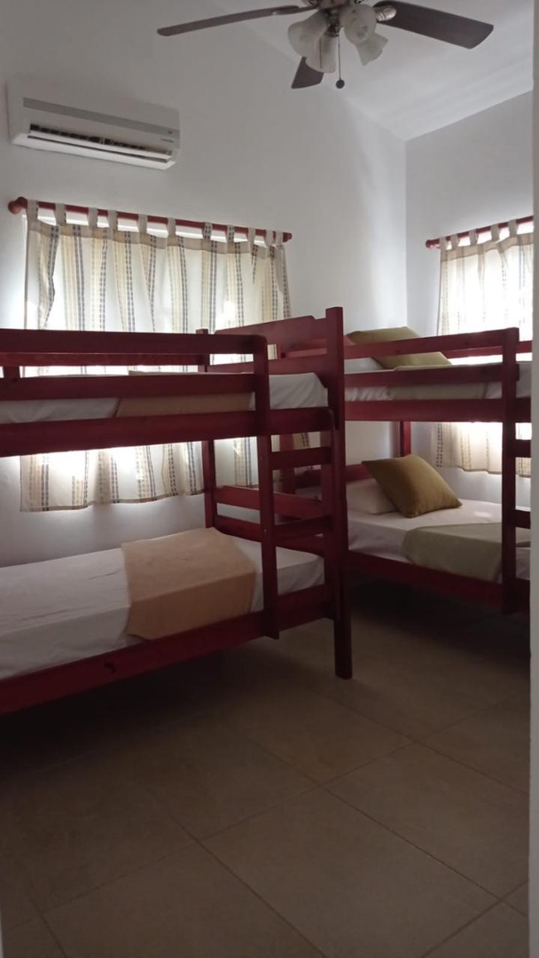 apartamentos - Casa vacacional en Juan Dolio 4