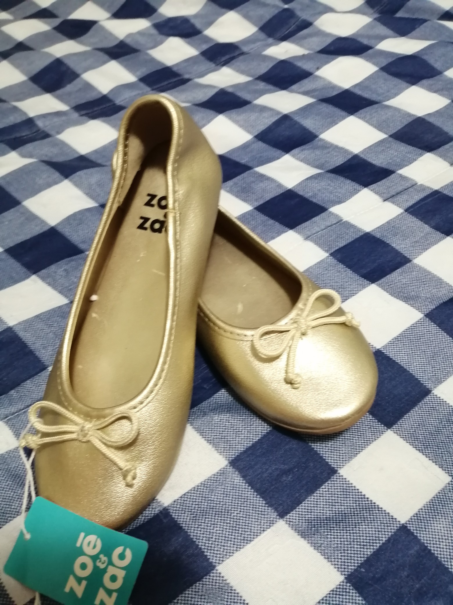 ropa y zapatos - Zapatos dorados de ninas
