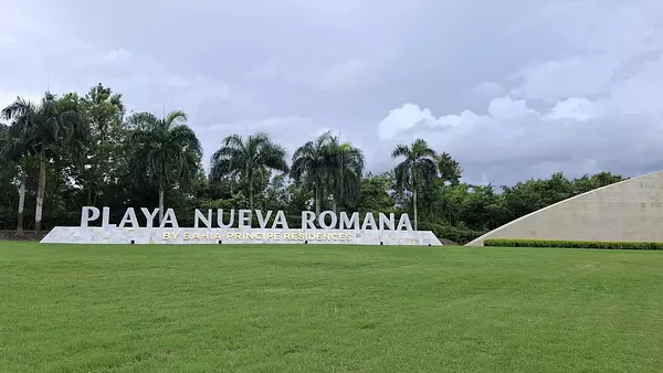 casas vacacionales y villas - VILLA EN VENTA DE 960m2 - PLAYA NUEVA ROMANA 4