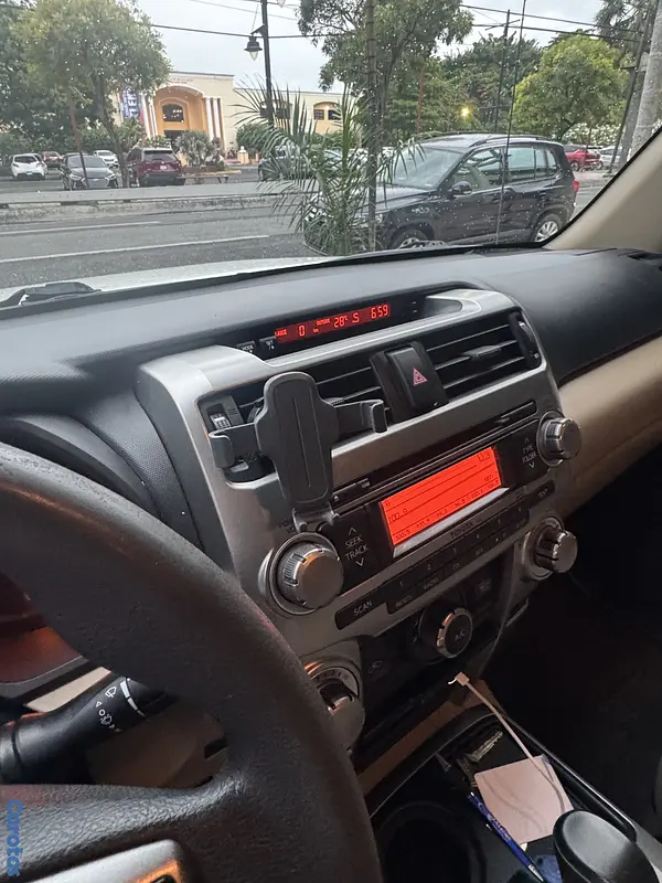 jeepetas y camionetas - Vendo Toyota 4Runner SR5 de Oportunidad!!! 8