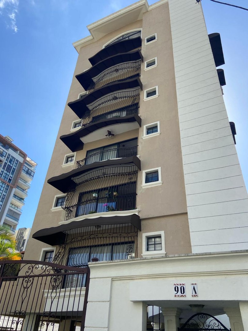 apartamentos - VENDO  PH AMUEBLADO EN PARAÍSO
Zona Primium.448 m2 + 140 m2 de terraza