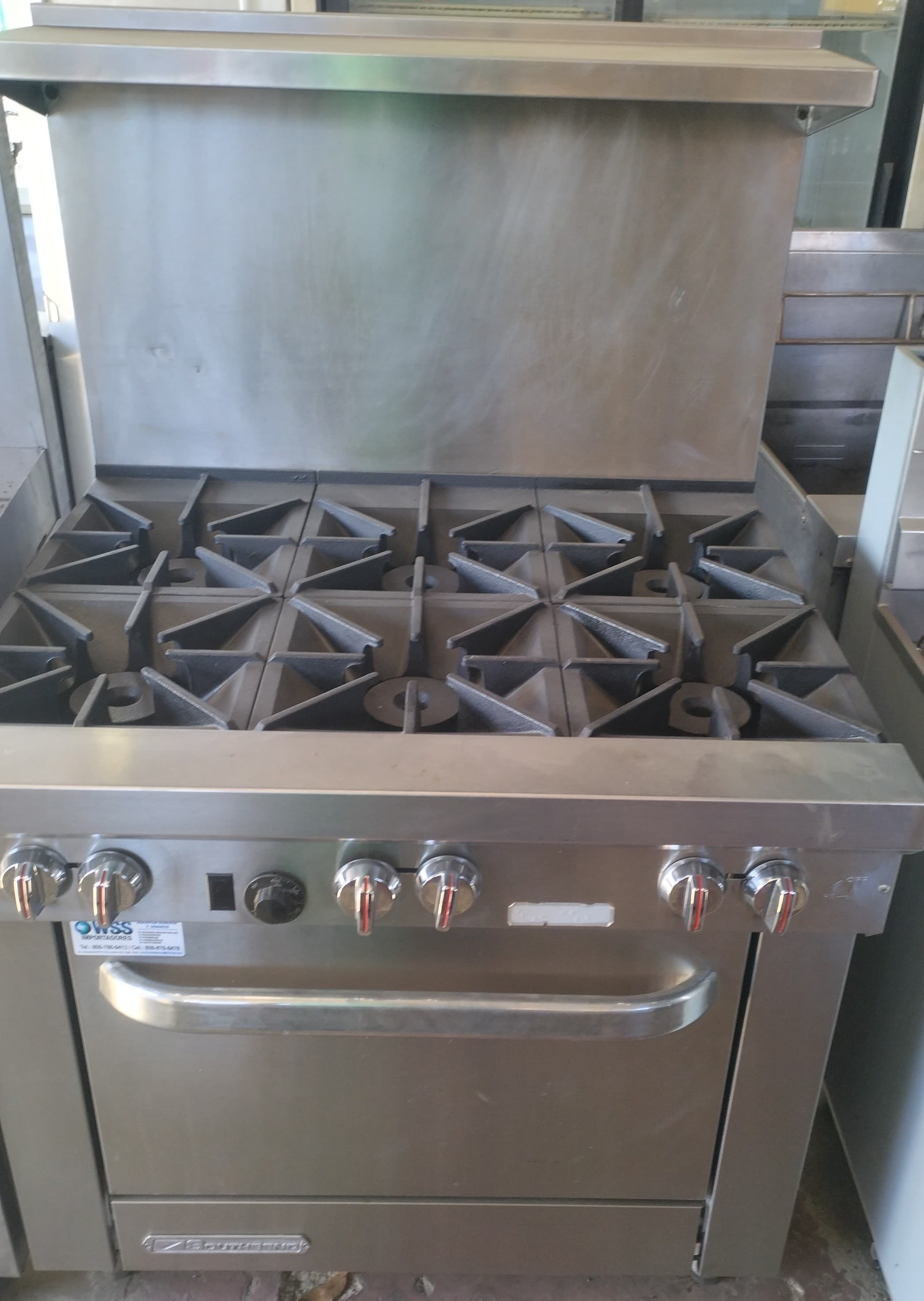 equipos profesionales - Estufa de 6 hornillas con horno en acero inoxidable  0