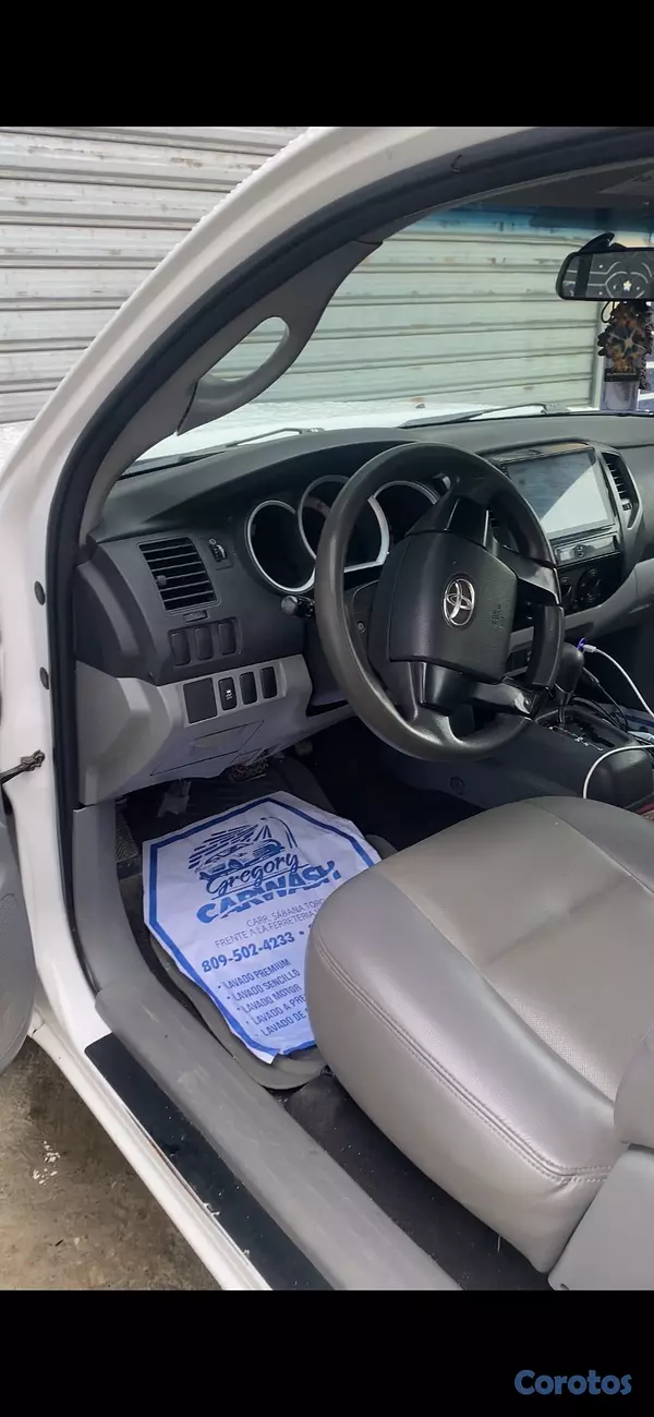 jeepetas y camionetas - Toyota Tacoma 2013 3