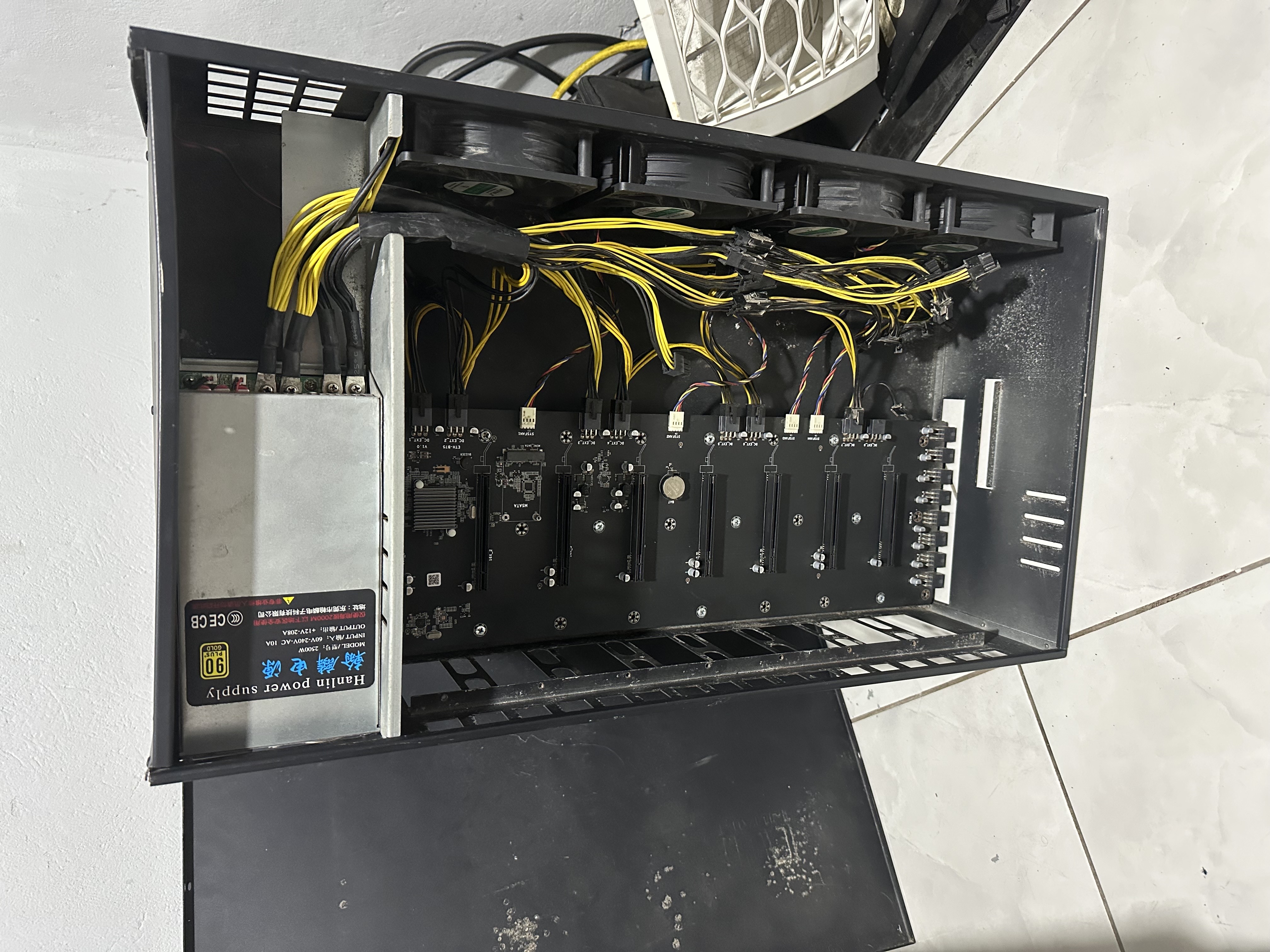 computadoras y laptops - Rig de Mineria sin Gpu 2