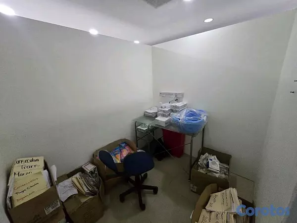 oficinas y locales comerciales - Venta Local Comercial Ave. Charles Summer 8