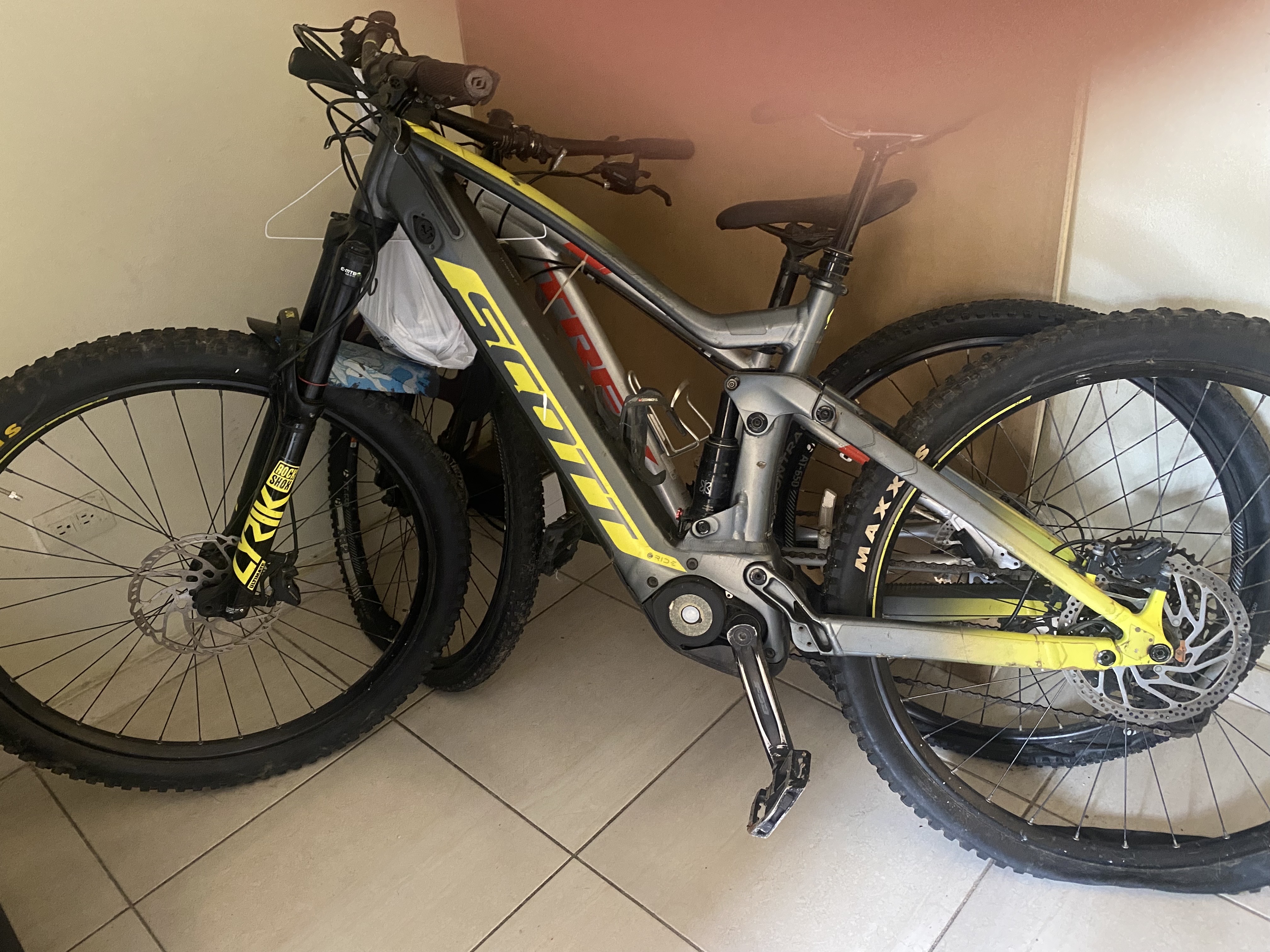 bicicletas y accesorios - Scott eBike Eléctrica BIG 29 STRIKE ERIDE 940
