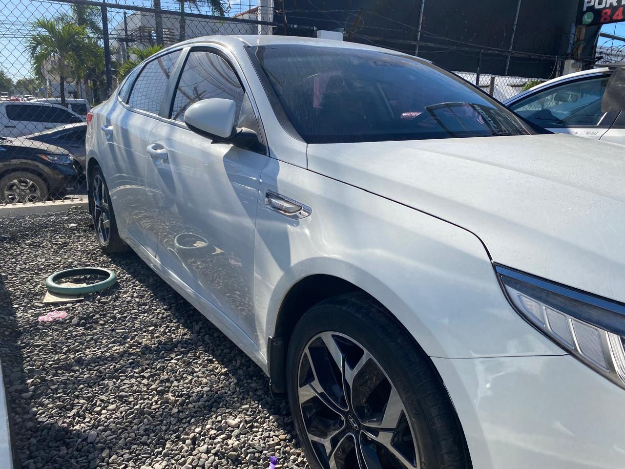carros - KIA K5 2018 BLANCO DESDE: RD$ 740,000.00 6