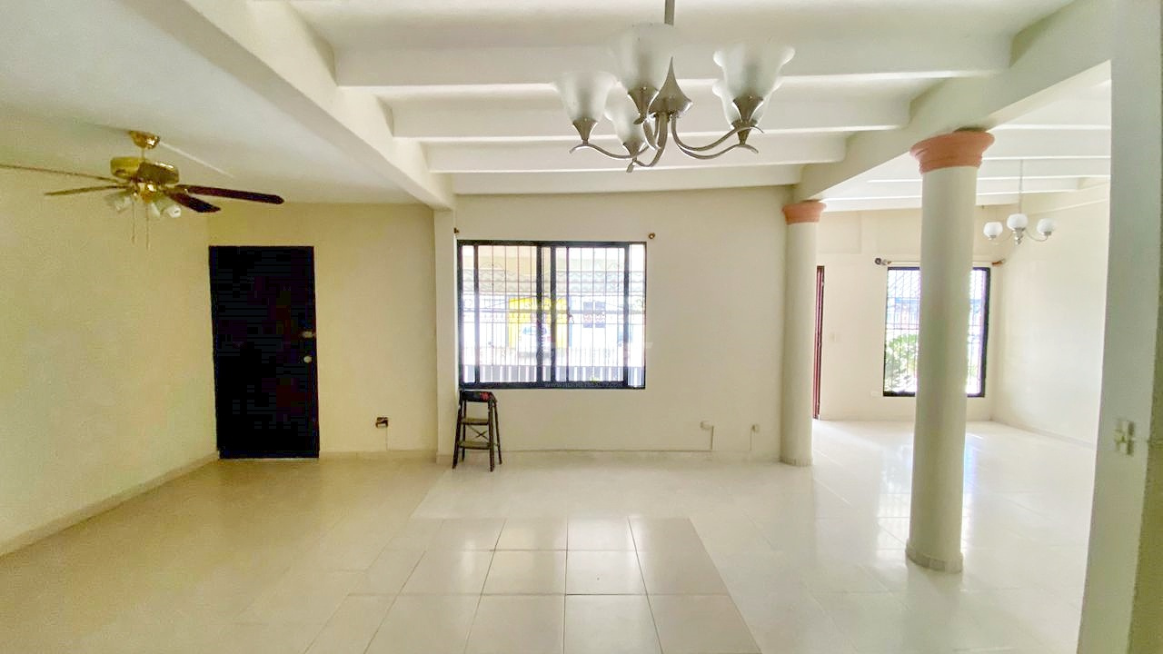 casas - CASA RENTA EL ENSUEÑO UN NIVEL SANTIAGO  3