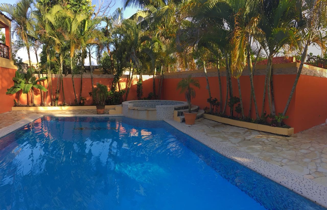 casas vacacionales y villas - Villa en Cabrera de 5 habitaciones con piscina 