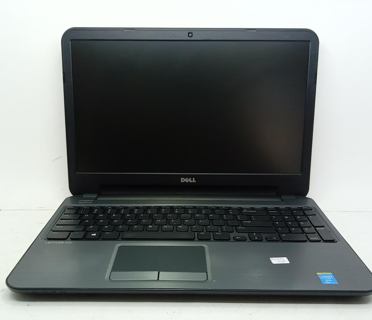 computadoras y laptops - Laptop Dell Latitude 3540, 4ta Gen, Core i3,  4 GB RAM, 320 HDD  15.6” 